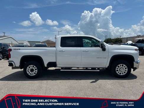 Used 2023 Chevrolet Silverado 2500 LTZ AWD/4WD image 8