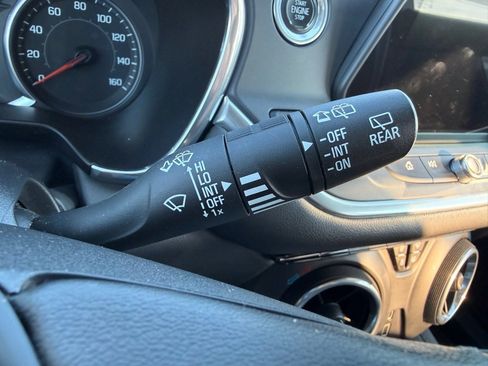 Used 2020 Chevrolet Blazer LT image 26