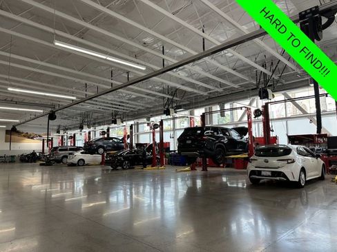 Used 2012 Cadillac CTS V w/ Wood Trim Package RWD image 30
