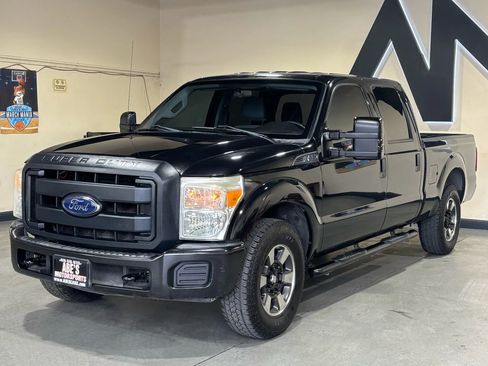 Used 2015 Ford F350 XL image 1