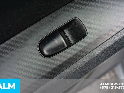 Used 2025 Nissan Altima 2.5 SV image 49