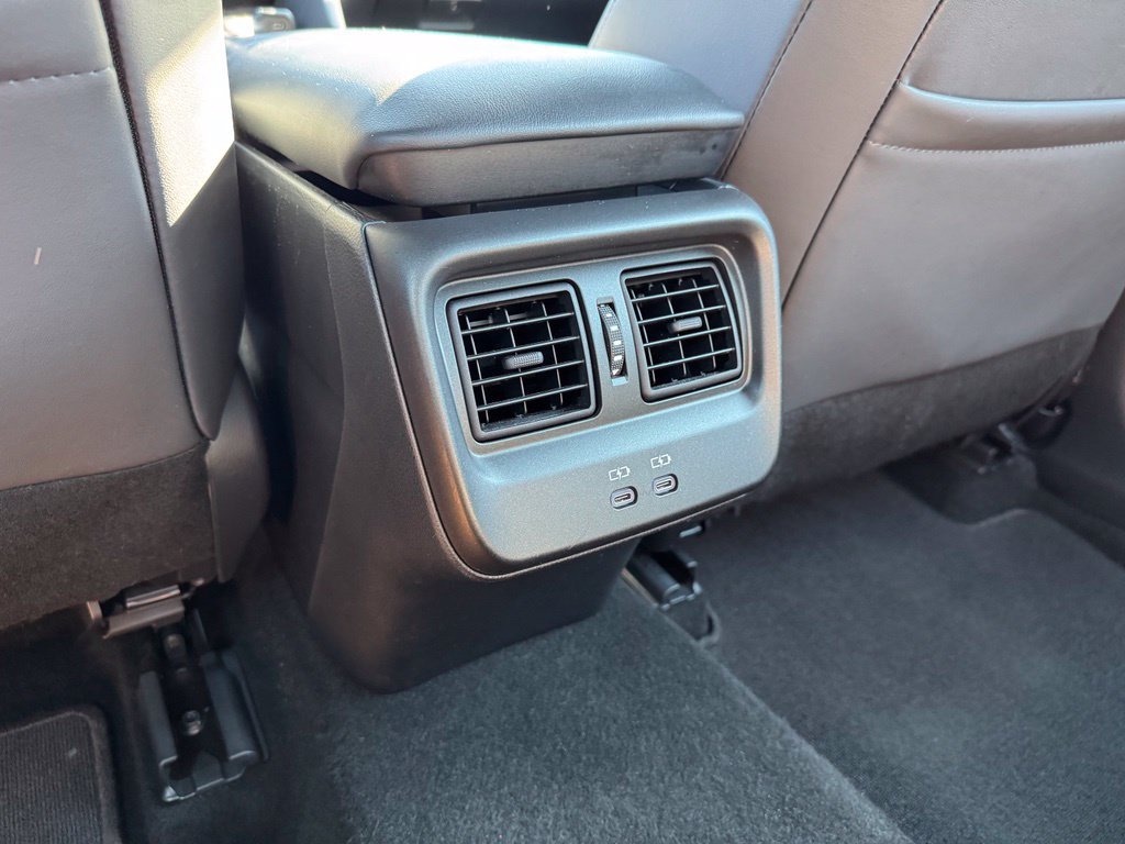 Used 2023 Toyota Crown AWD/4WD image 20