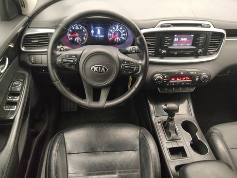 Used 2016 Kia Sorento EX FWD image 22