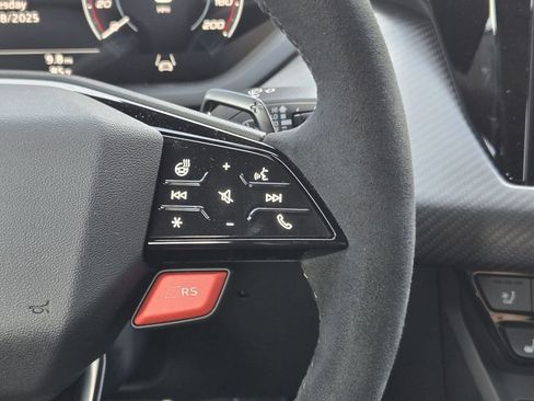 New 2026 Audi RS e-tron GT performance image 34