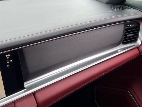 Used 2023 Porsche Panamera 4 Platinum Edition w/ Assistance Package image 33