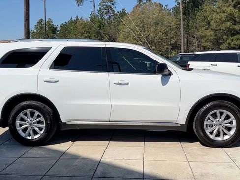 Used 2023 Dodge Durango SXT image 13