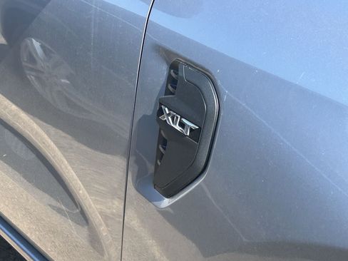 Used 2024 Ford Ranger XLT w/ Equipment Group 301A High AWD/4WD image 8