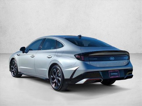 Certified 2025 Hyundai Sonata SEL image 8