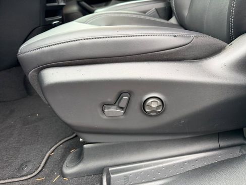 New 2026 Chrysler Pacifica Select FWD image 14