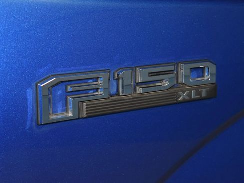 Used 2016 Ford F150 XLT image 17