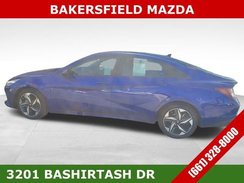 Used 2023 Hyundai Elantra SEL w/ Convenience Package image 10