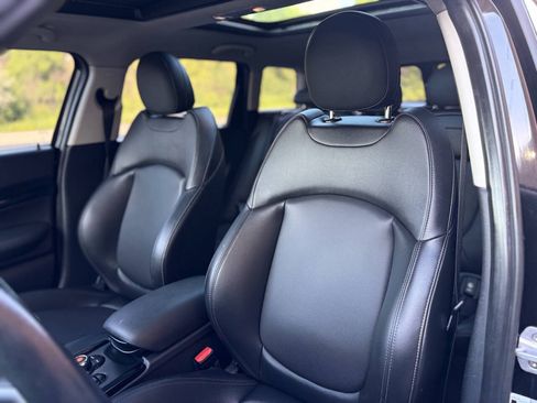 Used 2019 MINI Cooper Clubman S AWD/4WD image 13