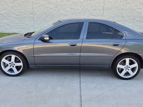 Used 2007 Volvo S60 R image 4