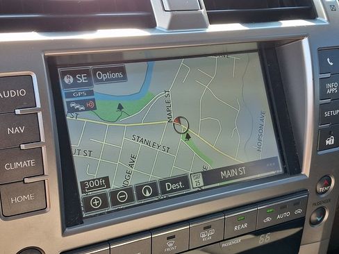 Used 2019 Lexus GX 460 Premium image 18