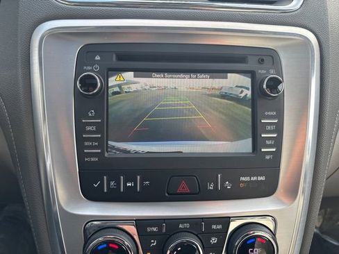 Used 2017 GMC Acadia Limited SLT image 22