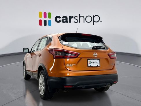 Used 2022 Nissan Rogue Sport S image 3
