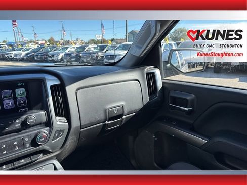 Used 2018 Chevrolet Silverado 1500 LT image 41