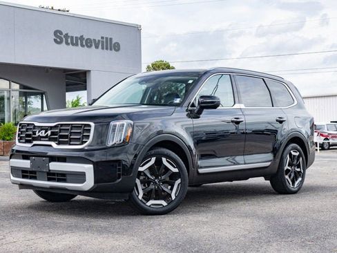Used 2025 Kia Telluride S FWD image 1