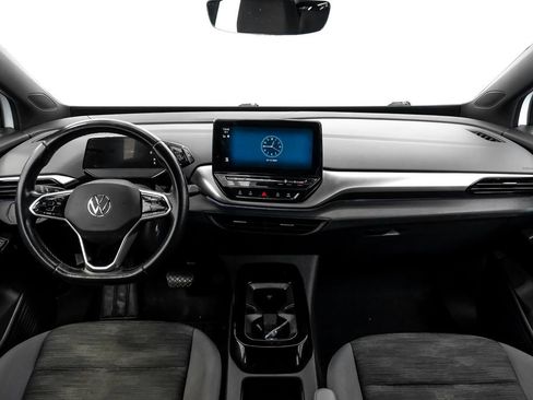 Used 2021 Volkswagen ID.4 Pro w/ ID.4 Protection Package RWD image 21