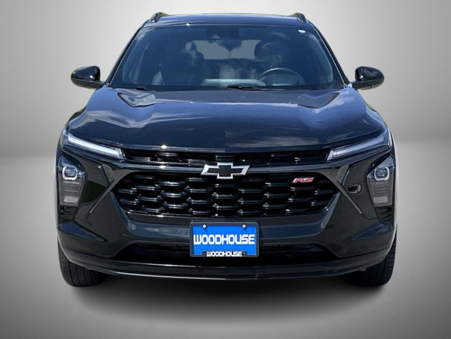 Used 2024 Chevrolet Trax RS w/ Sunroof Package FWD image 2