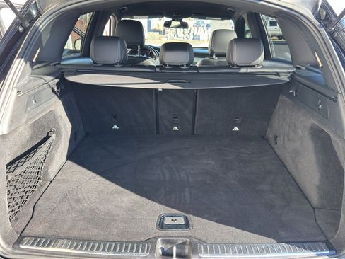 Used 2019 Mercedes-Benz GLC 300 300 Sport Utility image 19