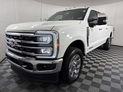 Used 2024 Ford F250 King Ranch w/ Chrome Package AWD/4WD image 3