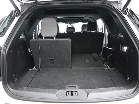 Certified 2020 Ford Explorer XLT w/ Equipment Group 202A image 24