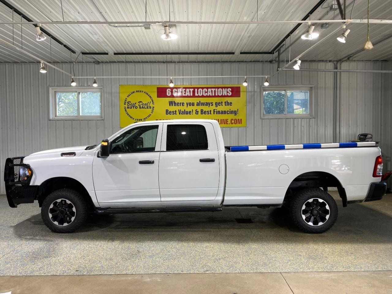 Used 2023 RAM 2500 Tradesman AWD/4WD image 2