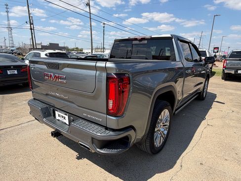 Used 2021 GMC Sierra 1500 Denali w/ Denali Ultimate Package AWD/4WD image 5