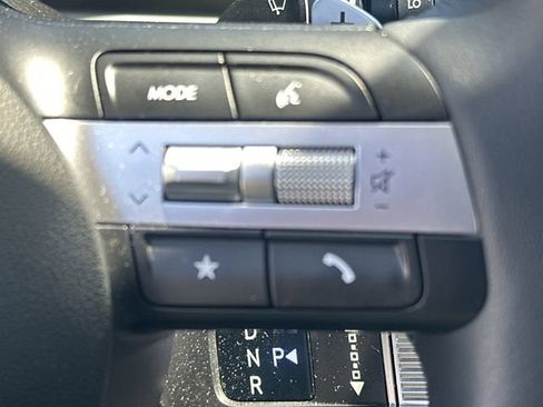 Used 2025 Hyundai Tucson Limited FWD image 23