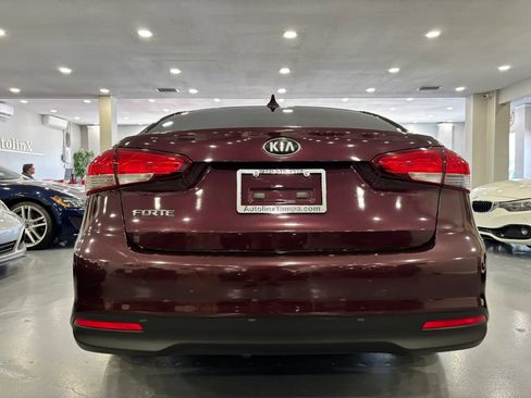 Used 2017 Kia Forte LX FWD image 6