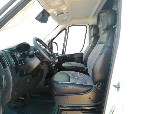 Used 2025 RAM ProMaster 3500 FWD image 18