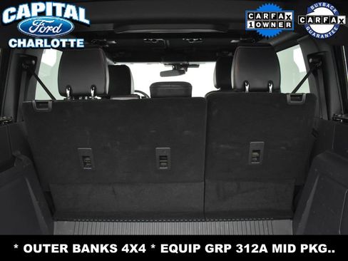 Used 2025 Ford Bronco Outer Banks image 12