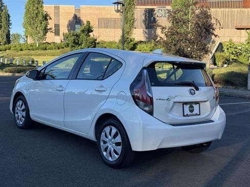 Used 2015 Toyota Prius C Two FWD image 3