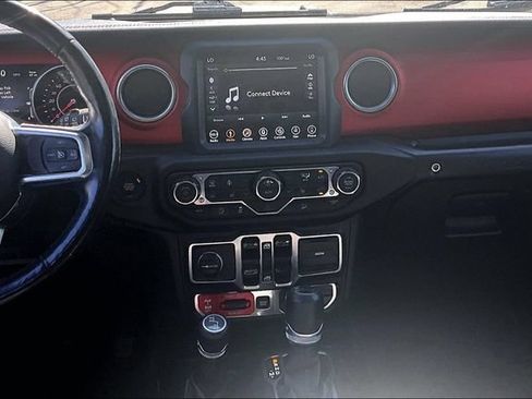 Used 2018 Jeep Wrangler Unlimited Rubicon AWD/4WD image 6