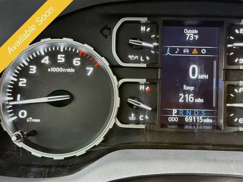 Used 2020 Toyota Tundra SR5 AWD/4WD image 14