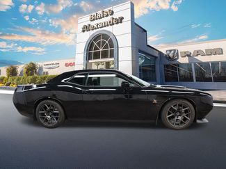 Used 2016 Dodge Challenger R/T Scat Pack RWD video 2