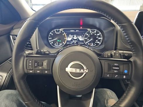 Certified 2023 Nissan Rogue SV w/ SV Premium B Package AWD/4WD image 13