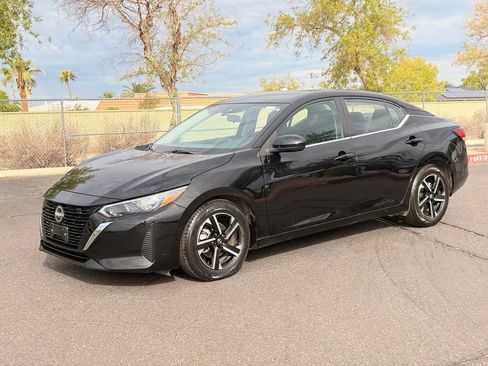 Certified 2024 Nissan Sentra SV FWD image 2