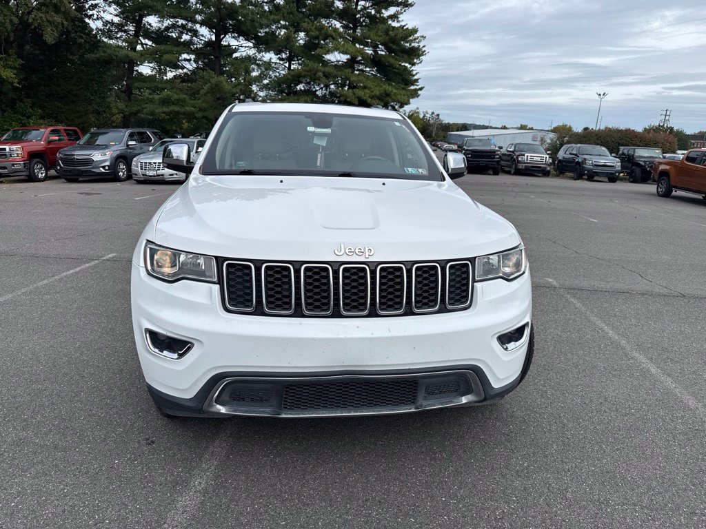 Used 2018 Jeep Grand Cherokee Limited AWD/4WD image 4