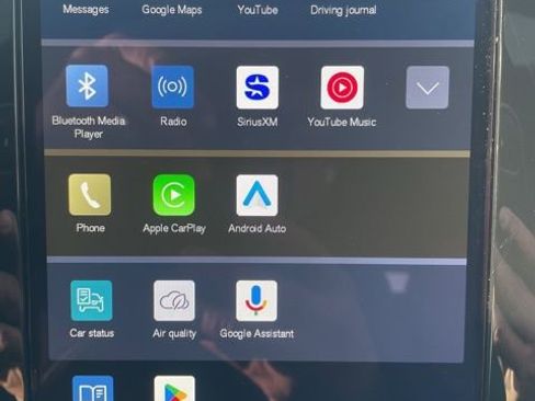 Certified 2025 Volvo V60 B5 Cross Country Plus image 18