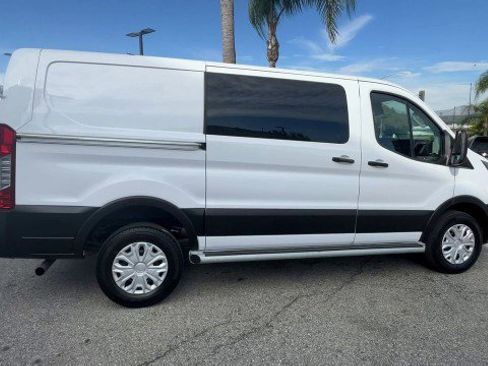 Used 2024 Ford Transit 250 Low Roof w/ Exterior Upgrade Package image 9