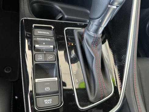 Used 2025 Acura ADX A-Spec image 32