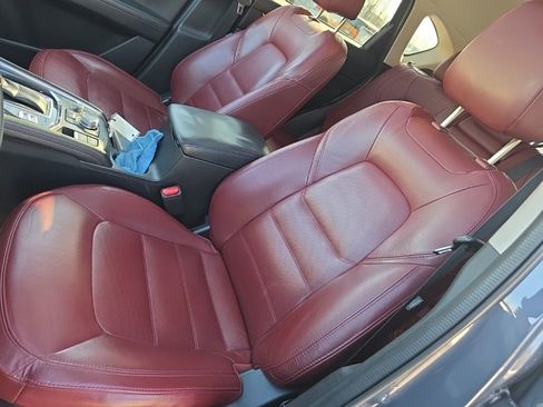 Used 2024 MAZDA CX-5 Carbon Edition image 11