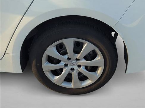 Certified 2024 Toyota Corolla LE FWD image 6