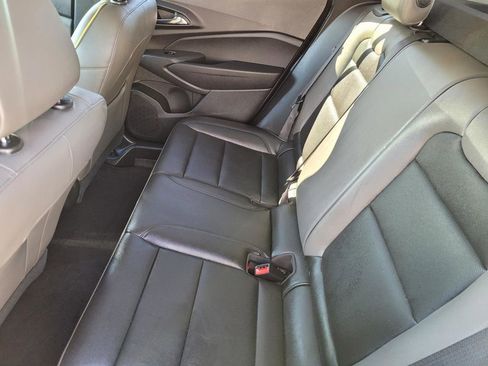 Used 2025 Chevrolet Trax ACTIV image 16