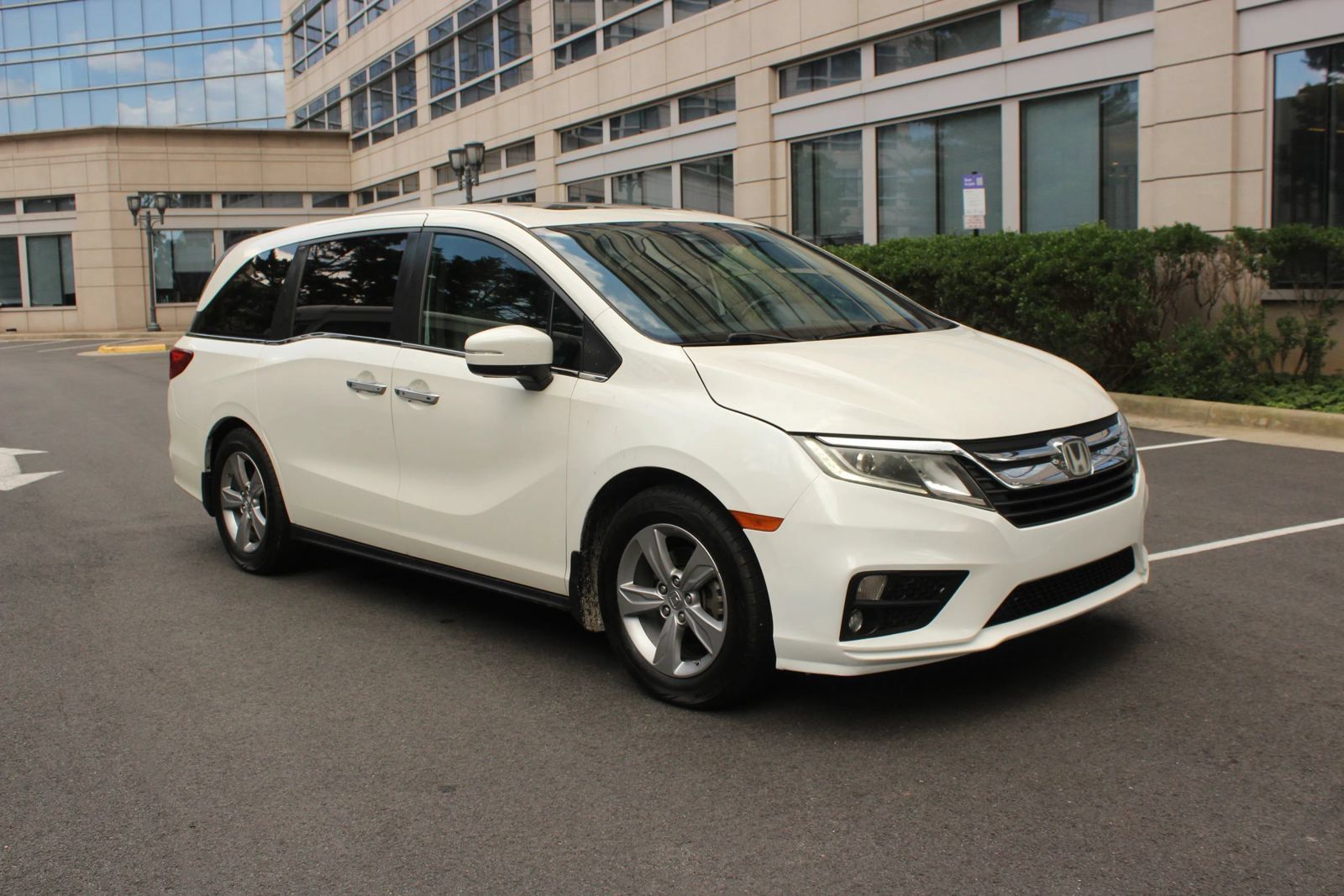 Used 2019 Honda Odyssey EX-L image 1