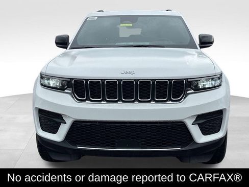 New 2025 Jeep Grand Cherokee Laredo w/ Luxury Tech Group I image 2