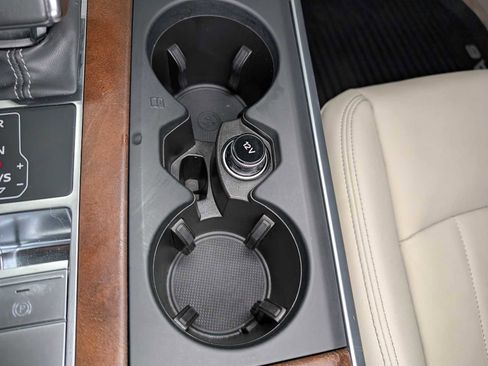 Used 2021 Audi A6 3.0T Premium w/ Convenience Package AWD/4WD image 28