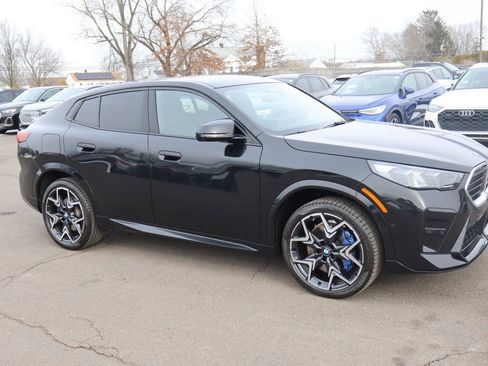 Used 2025 BMW X2 M35i image 3